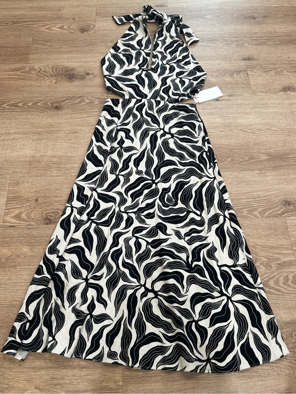 NWT Zara Medium Black Beige Abstract Linen Blend Halter Cutout Maxi Dress - Picture 2 of 8
